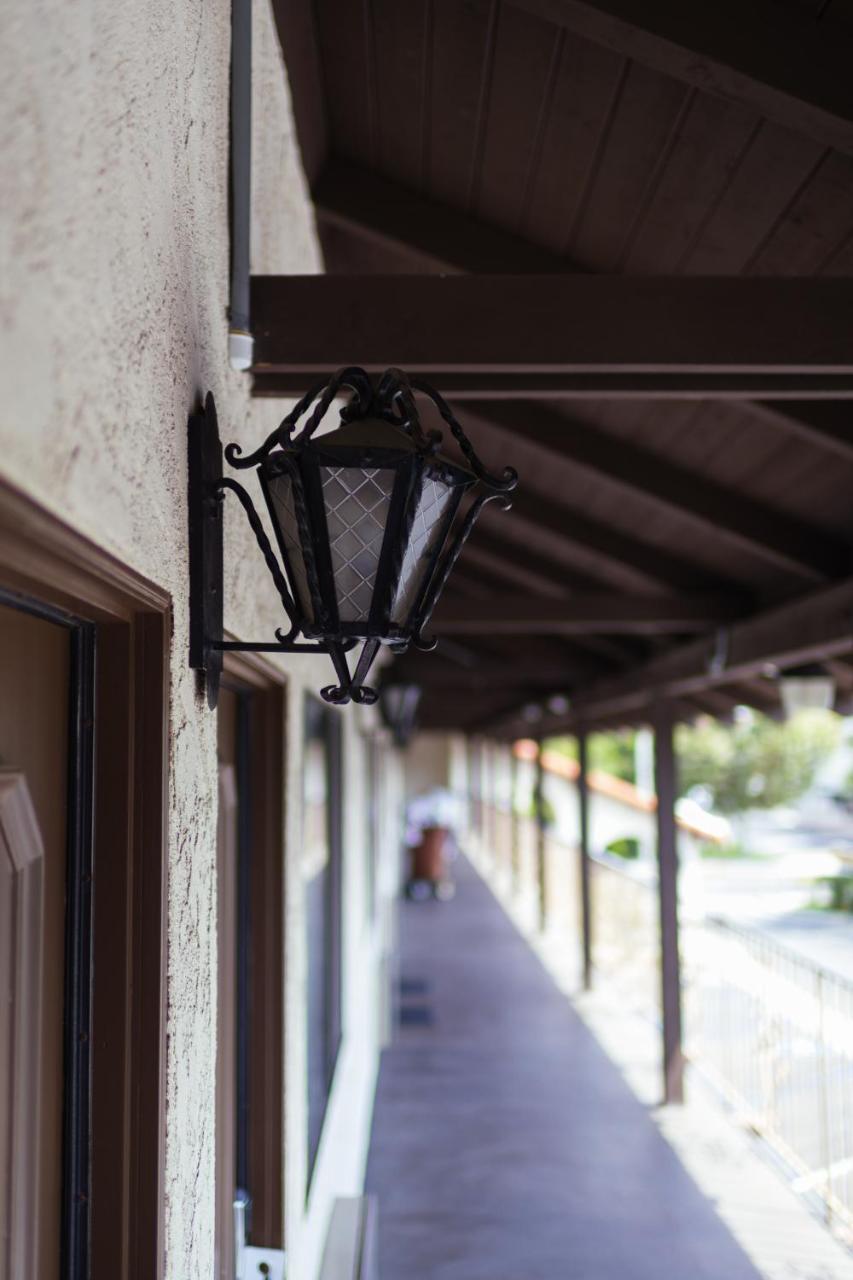 Cozy Inn Costa Mesa Ngoại thất bức ảnh