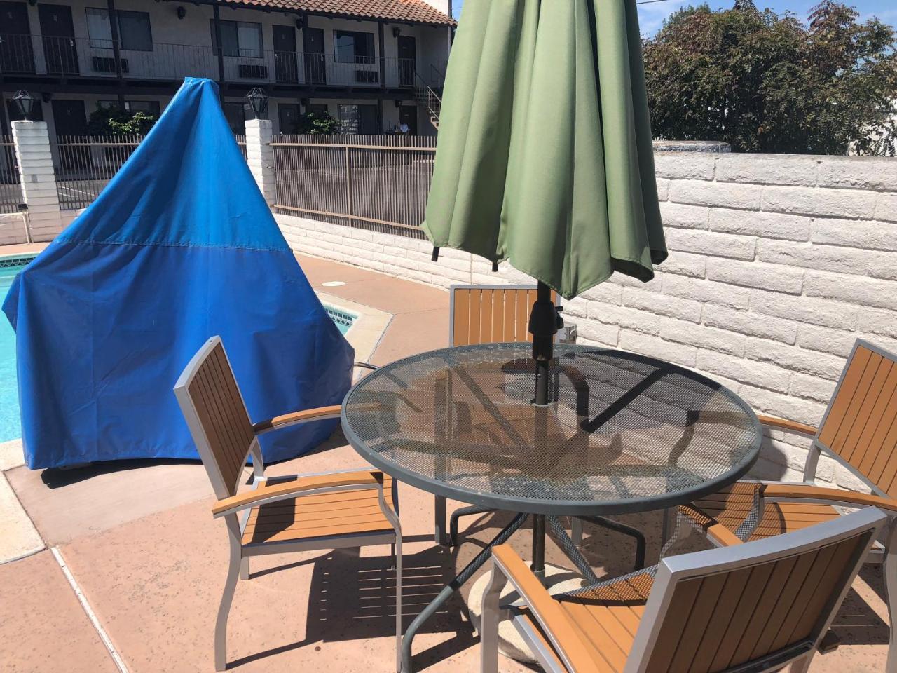 Cozy Inn Costa Mesa Ngoại thất bức ảnh
